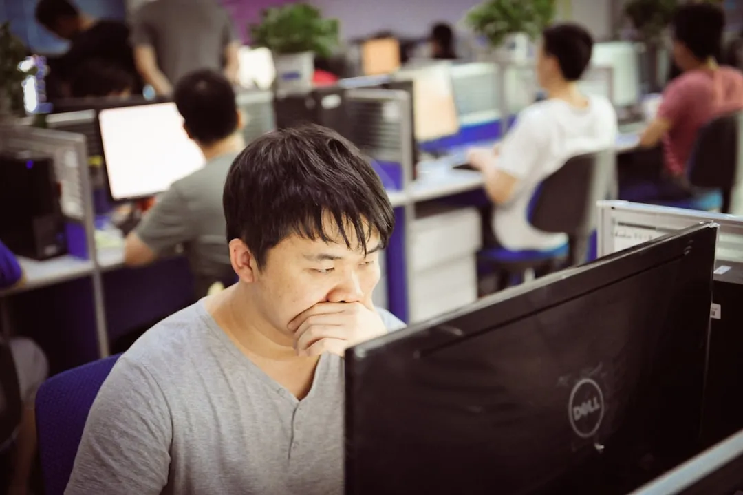 北京地区商超采购指南：收纳箱与衣架批发选型要点解析