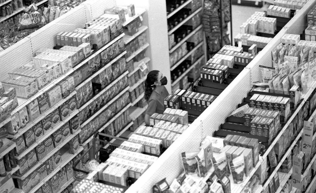 超市垃圾桶与保鲜盒采购方案：稳定供货与品类选择